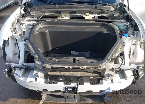 2022 Ford Mustang Mach-E Premium z USA, uszkodzony, nr VIN 3FMTK3SS9NMA05110